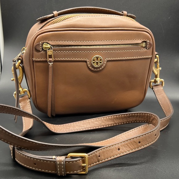 Tory Burch Handbags - Tory Burch Leather Monogram Crossbody Camera Bag Two Way Tan